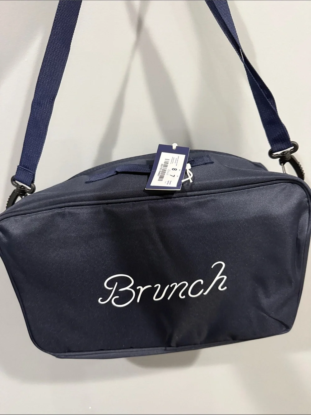 Brunch navy messenger